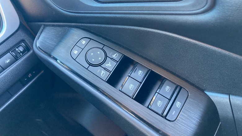 Nissan Qashqai 1.3 DiG-T MH Acenta Premium 5dr Petrol Hatchback